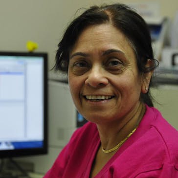 Dr Anjali Gadre Photo