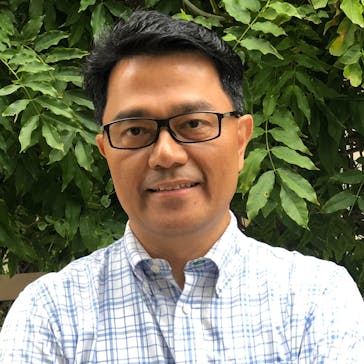 Dr Adrian Castro Photo
