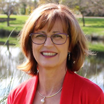 Dr Karen Majda Photo