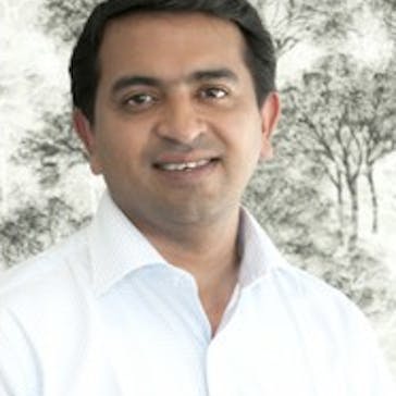 Dr Vinod Nambiar Photo