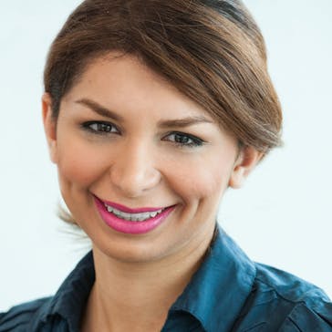 Dr Lily Taheri-Bidzard Photo