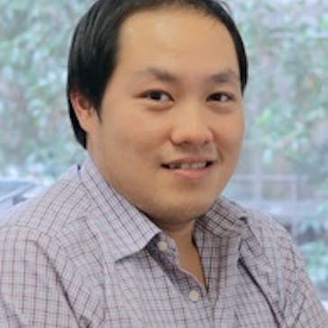 Dr Minh-Ha Nguyen Photo