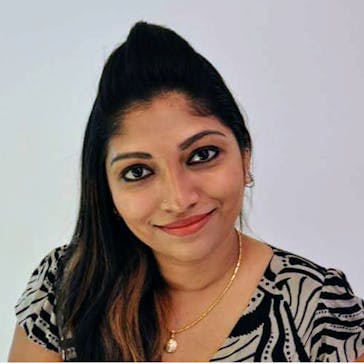 Dr Aarthi Francis Photo