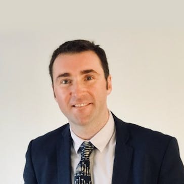 Dr Andrew Carr Photo