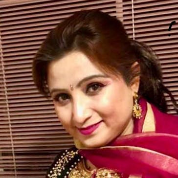 Dr Syeda Tausif Photo
