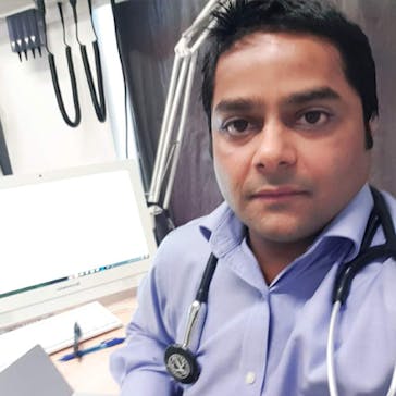 Dr Dushyant Kumar Singh Photo