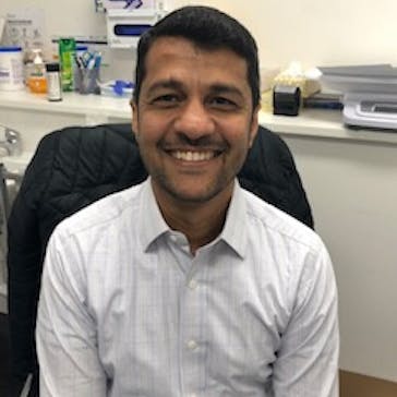 Dr Mustafa Ebrahimjee Photo