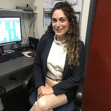 Dr Nadia Baradaran-Noveiri Photo