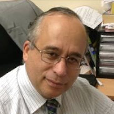 Dr Amir Robin-Karas Photo