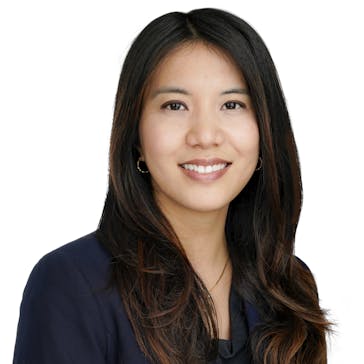 Dr Vi Nguyen Photo