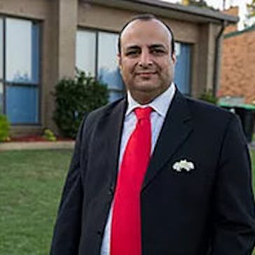 Dr Hany Saman Photo