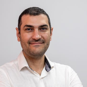 Dr Duman Sabzvari Photo