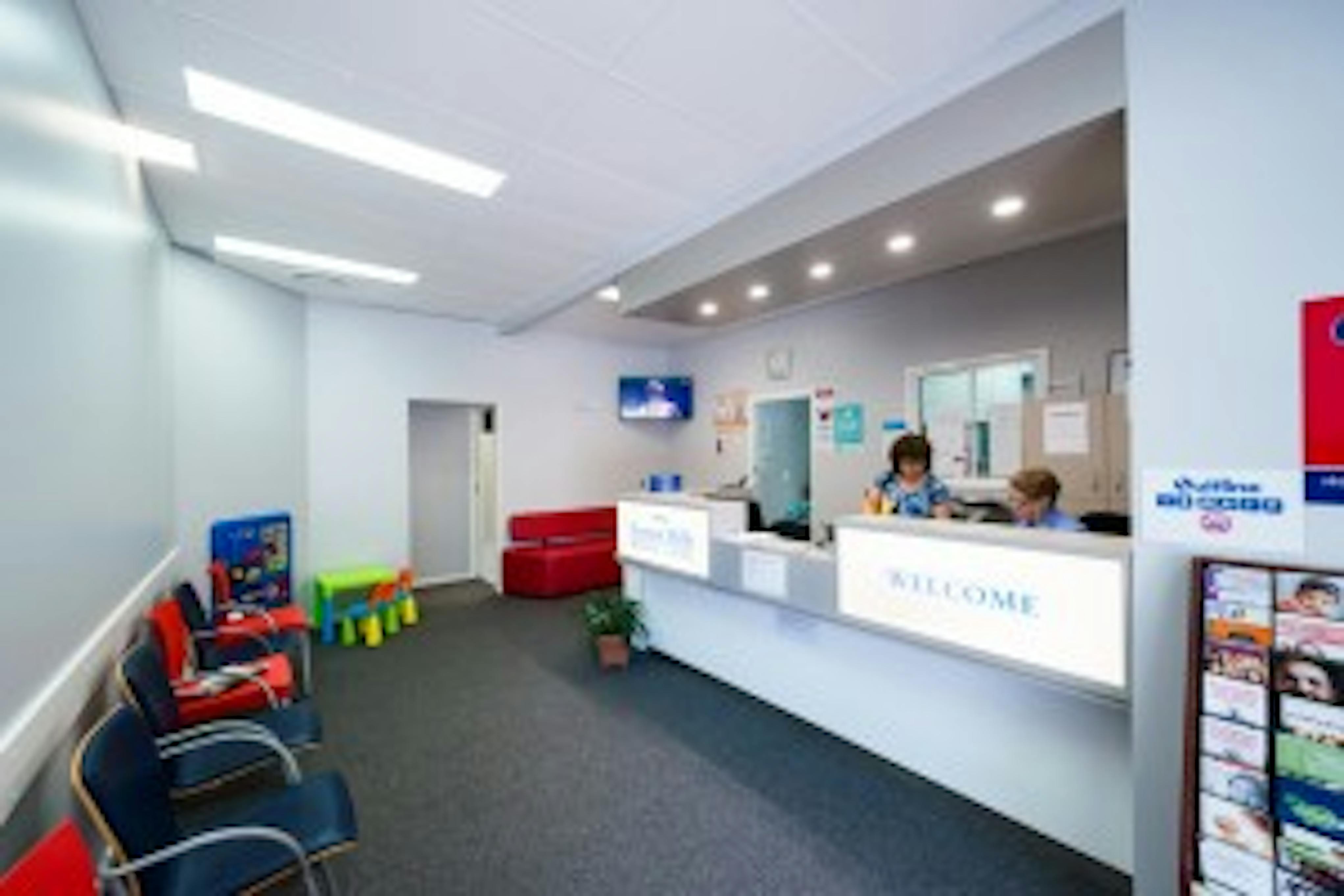 Dr Flavia Camargo Horta De Macedo Doctor GP Everton Hills Healthengine