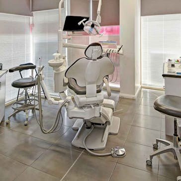 Woodville Road Dental Centre